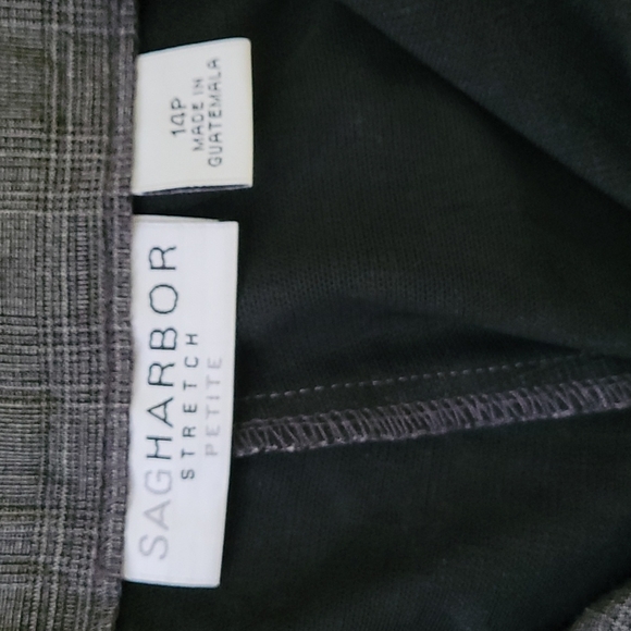 Sag Harbor womens pants size 14 petite. - Picture 3 of 7